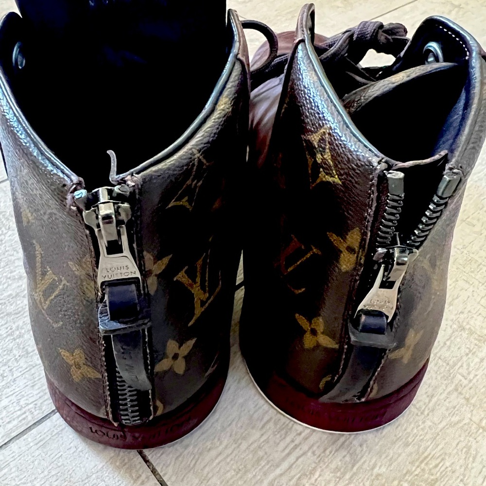Louis Vuitton mens line-up sneaker boots